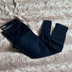 Levi’s 711 skinny jeans